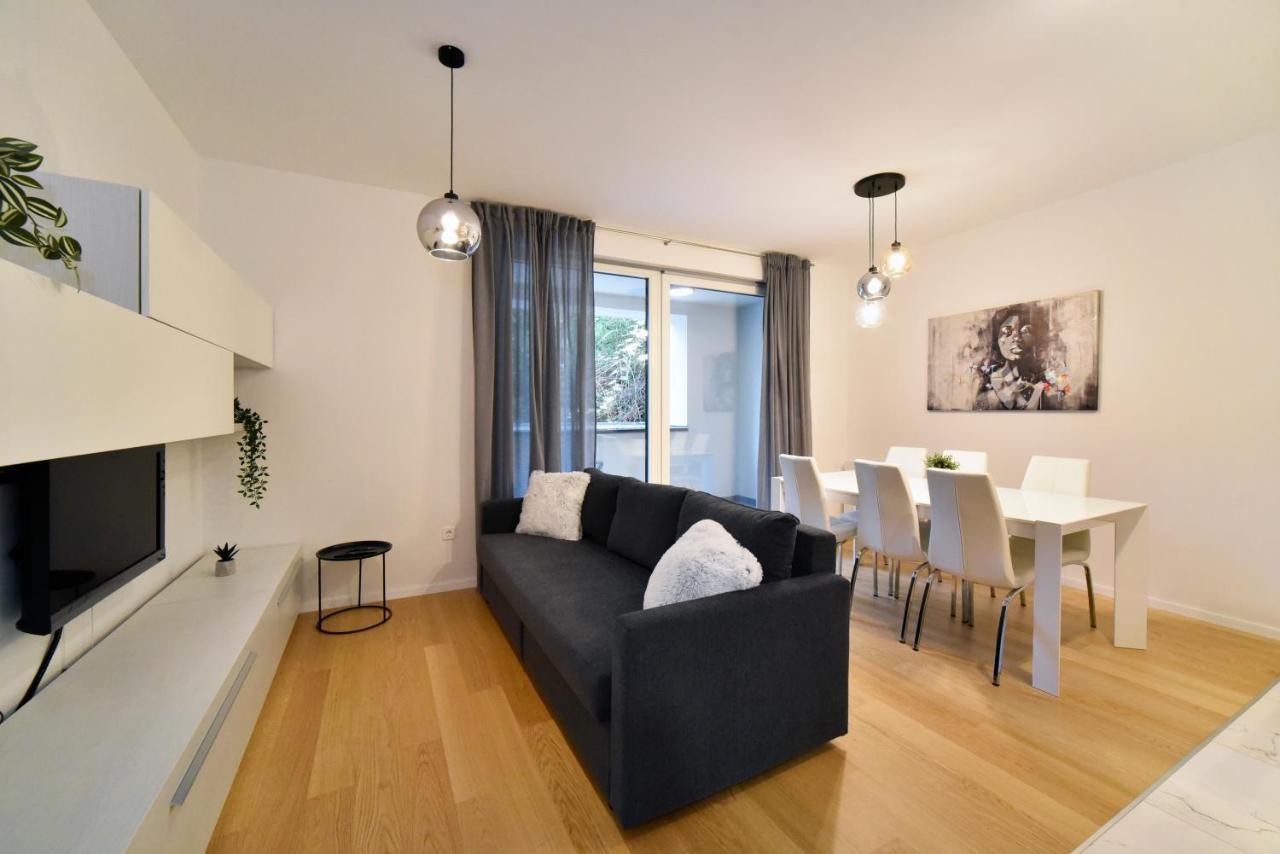 Ophelia Apartment With Parking Zagrzeb Zewnętrze zdjęcie